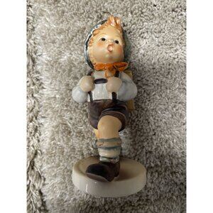Hummel Goebel School Boy 822/0 Figurine Hand-Painted Porcelain Collectible Germa